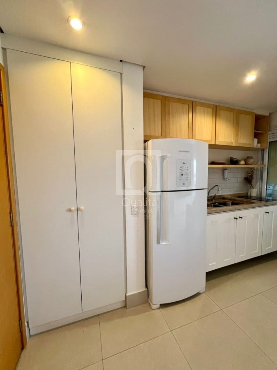 Apartamento à venda com 1 quarto, 50m² - Foto 6