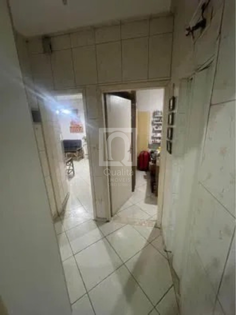 Casa à venda com 5 quartos, 380m² - Foto 8