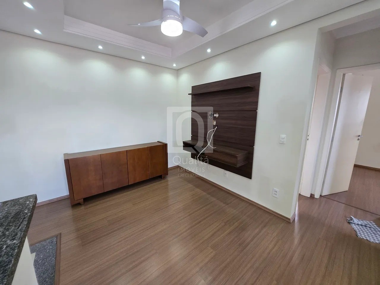 Apartamento à venda com 2 quartos, 52m² - Foto 4