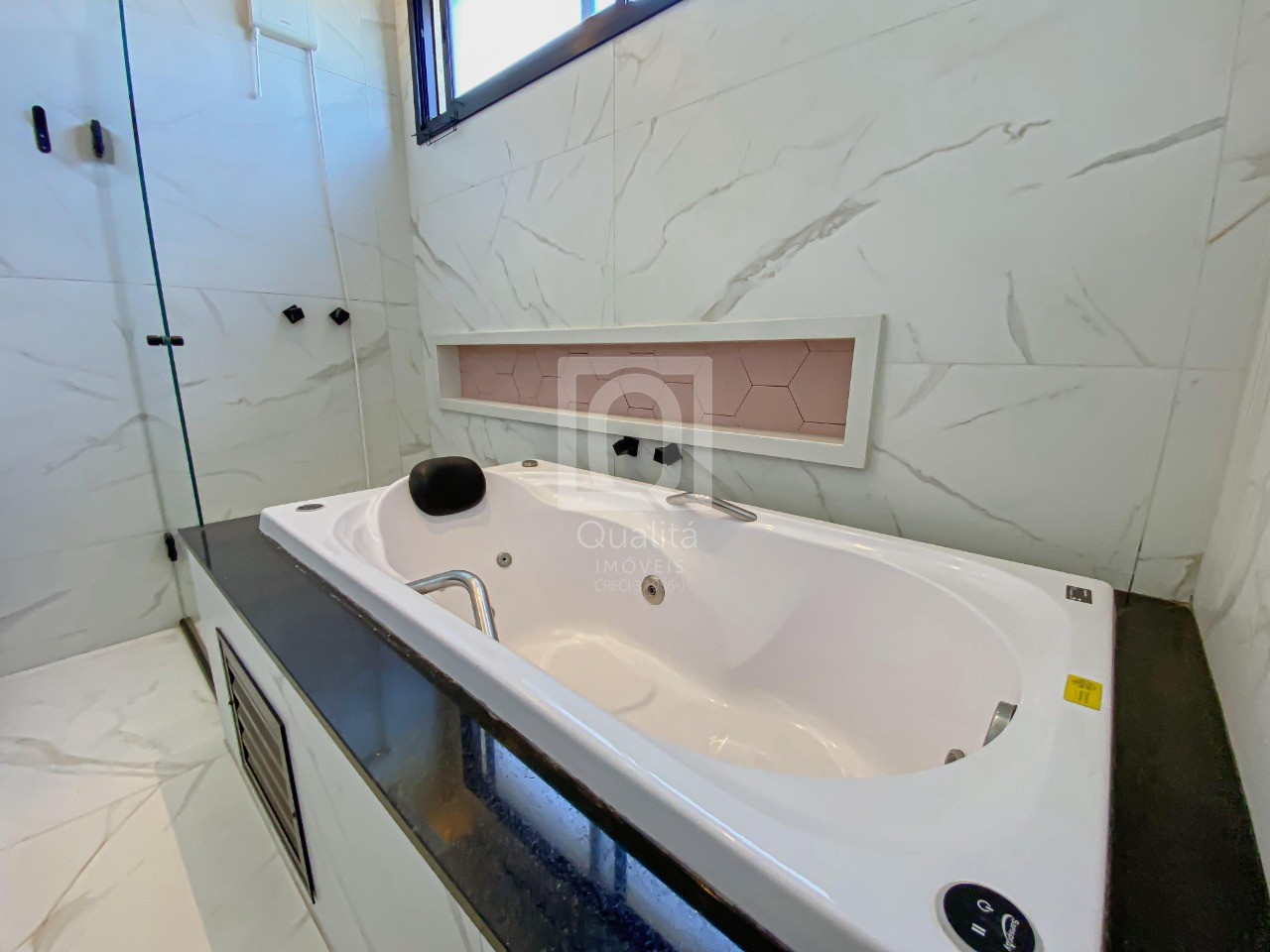 Casa de Condomínio à venda com 3 quartos, 226m² - Foto 28
