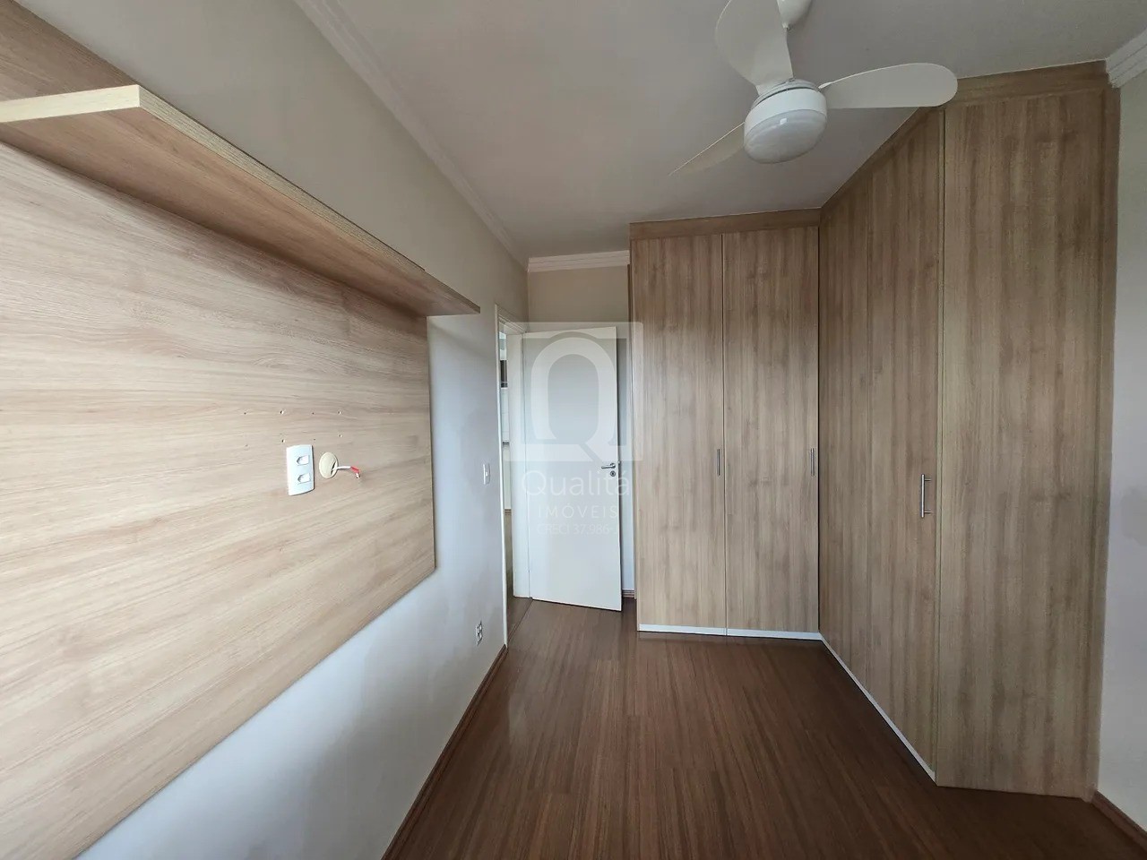 Apartamento à venda com 2 quartos, 52m² - Foto 6