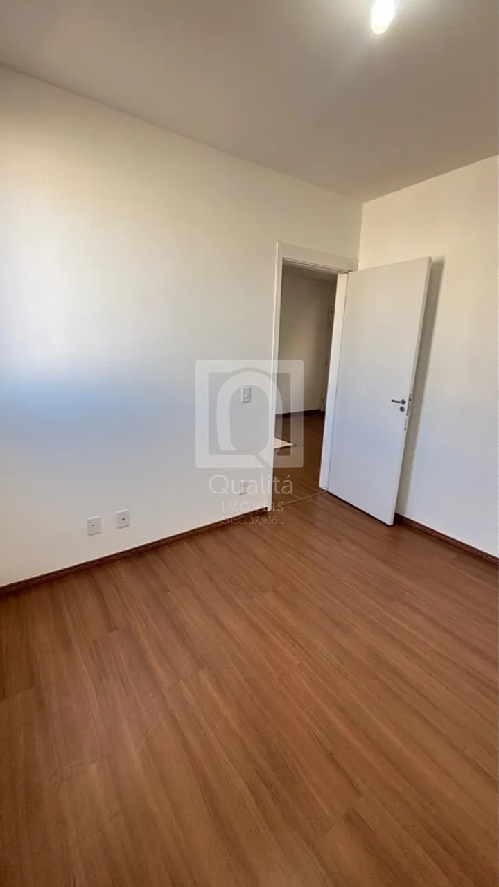 Apartamento à venda com 2 quartos, 42m² - Foto 9