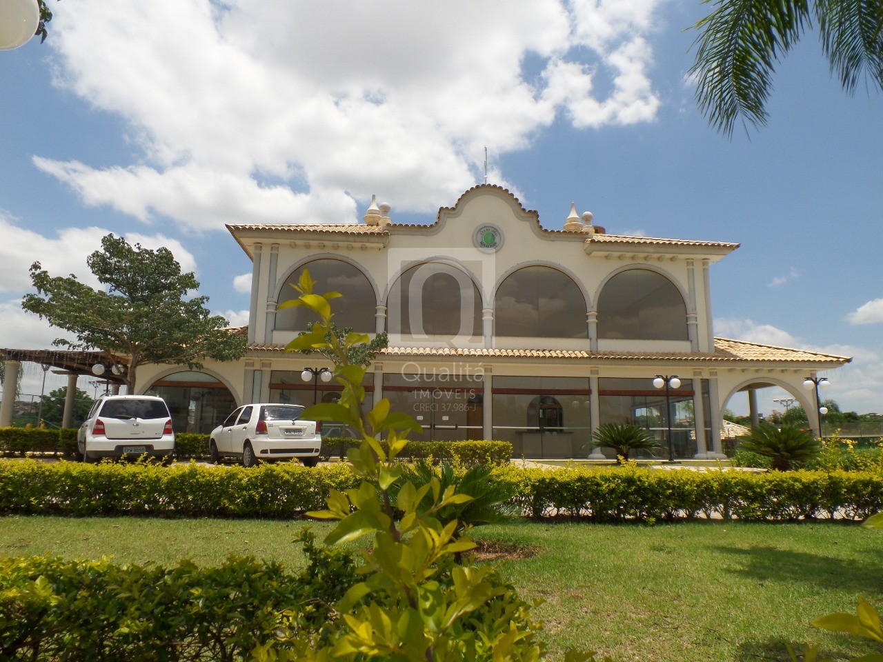 Casa de Condomínio para alugar com 3 quartos, 300m² - Foto 18