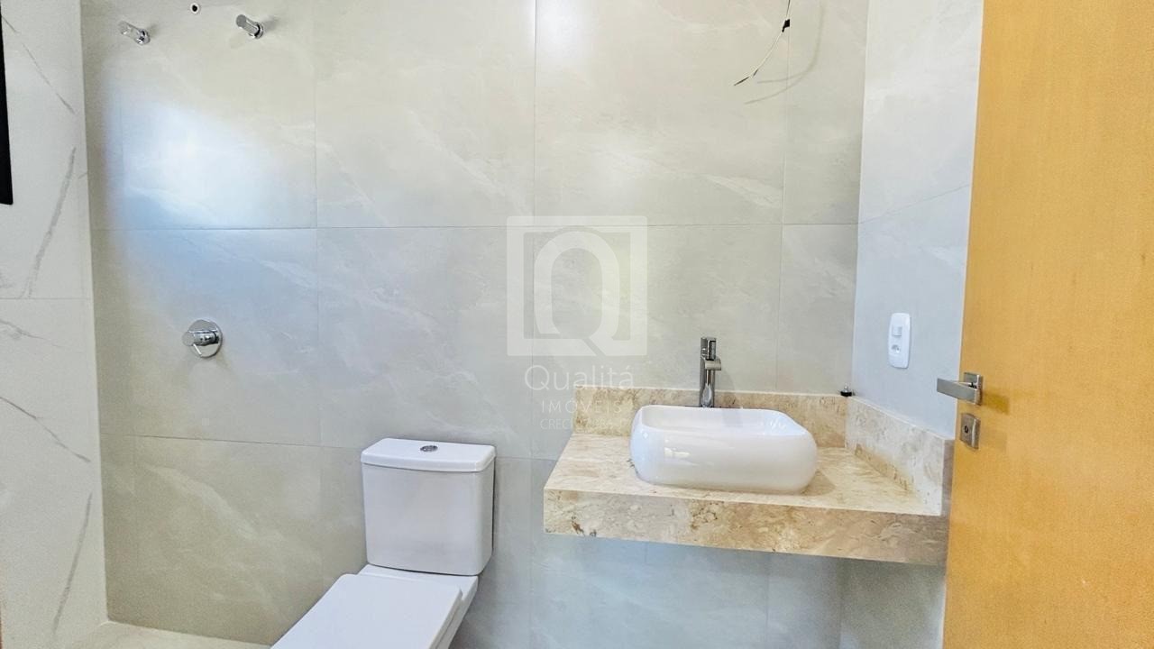 Casa de Condomínio à venda com 4 quartos, 225m² - Foto 32