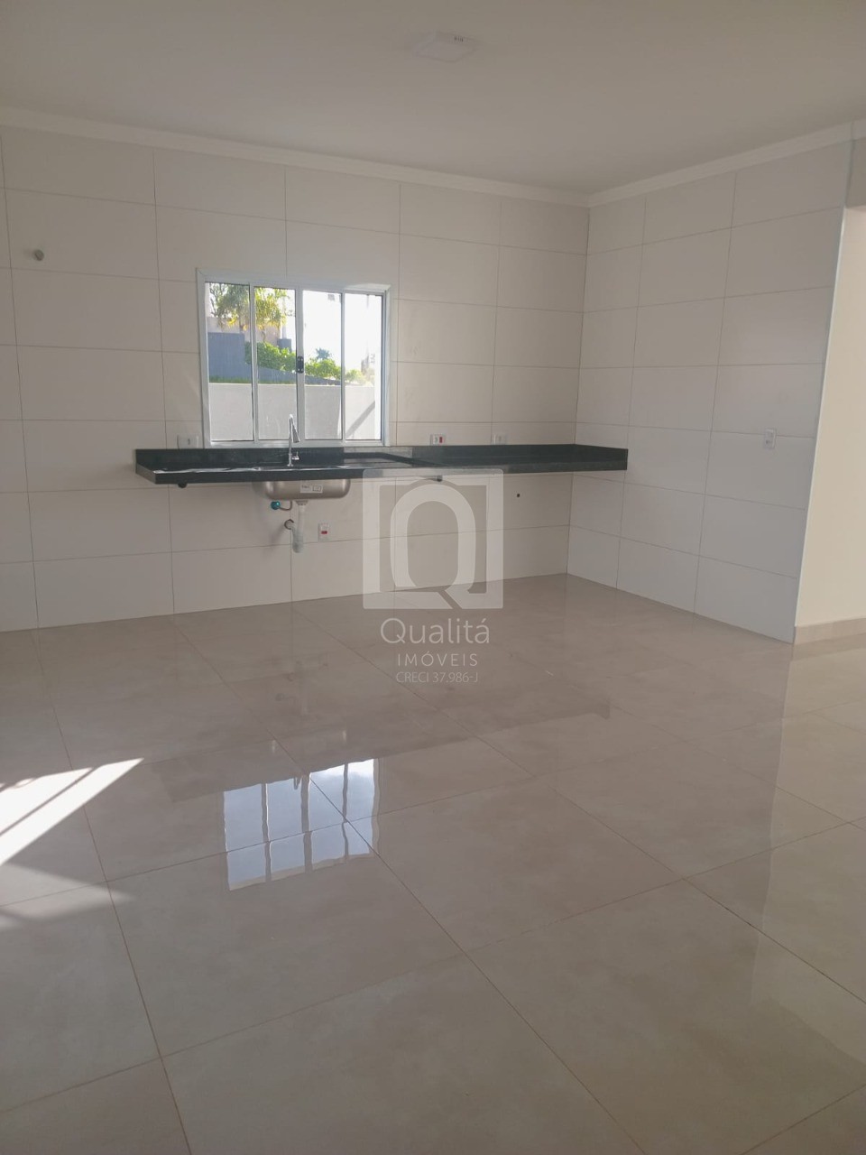 Casa de Condomínio à venda com 3 quartos, 432m² - Foto 3