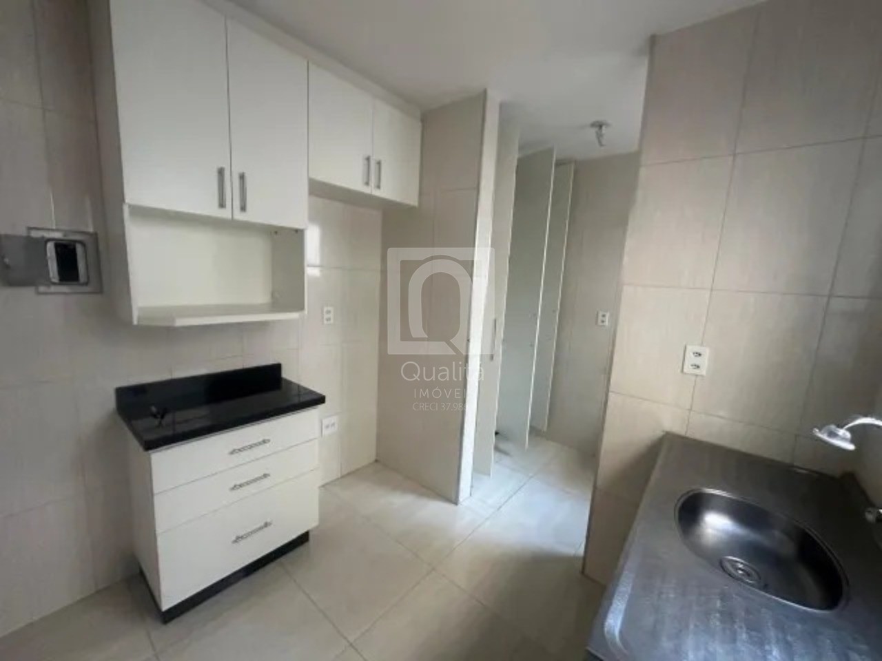 Apartamento à venda com 2 quartos, 57m² - Foto 1