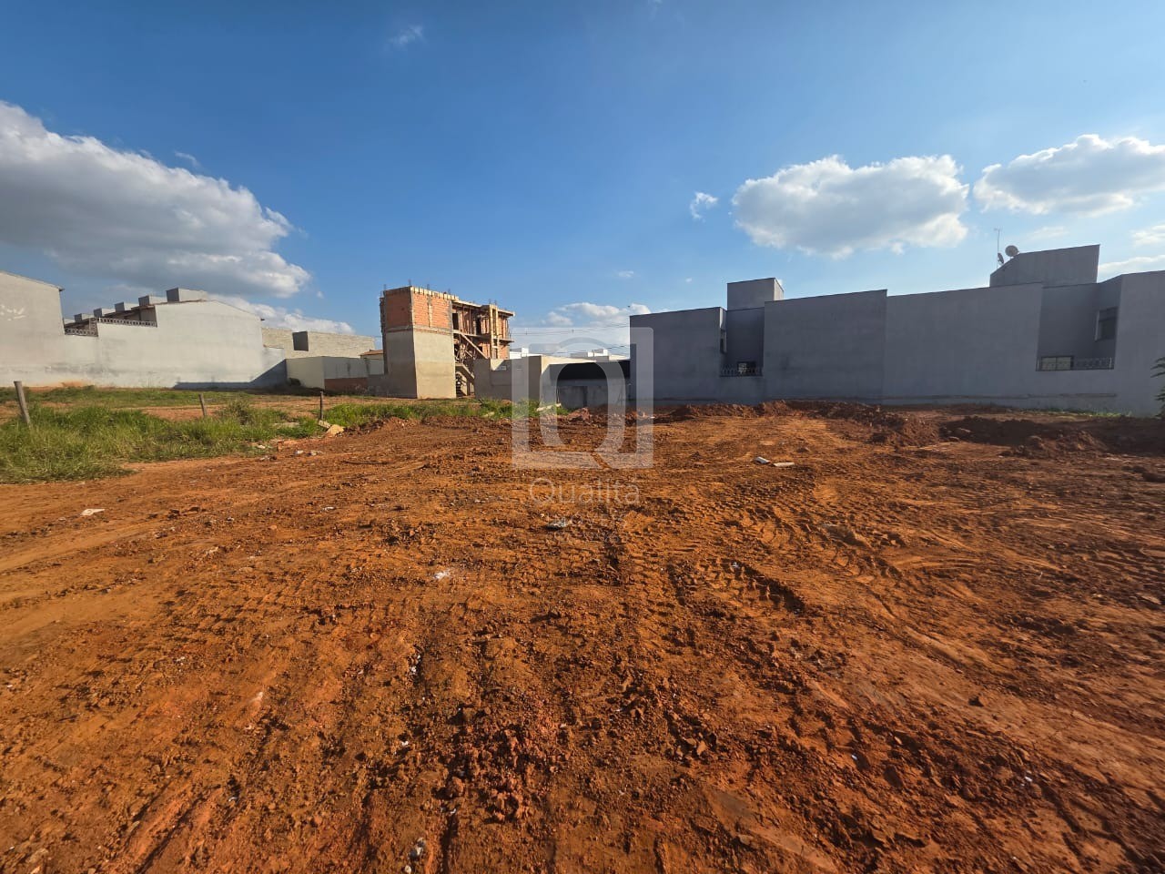 Loteamento e Condomínio - Foto 3