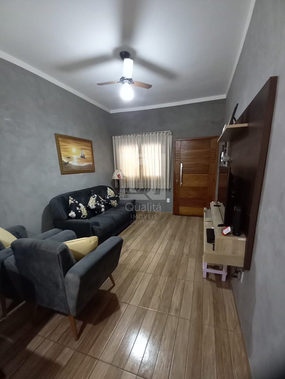 Casa à venda com 2 quartos, 200m² - Foto 3