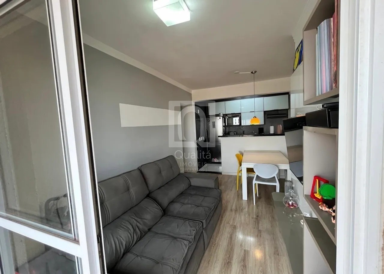 Apartamento à venda com 3 quartos, 66m² - Foto 1
