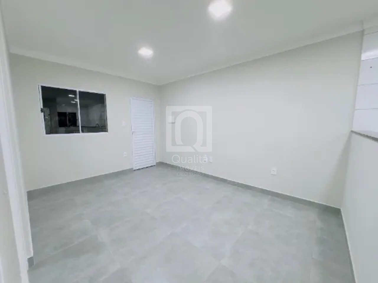 Apartamento à venda com 2 quartos, 44m² - Foto 4