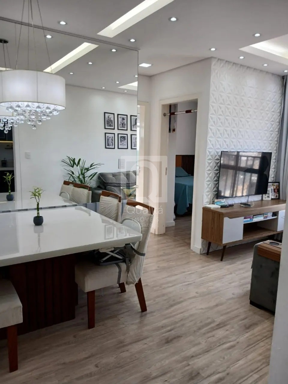 Apartamento à venda com 2 quartos, 52m² - Foto 2