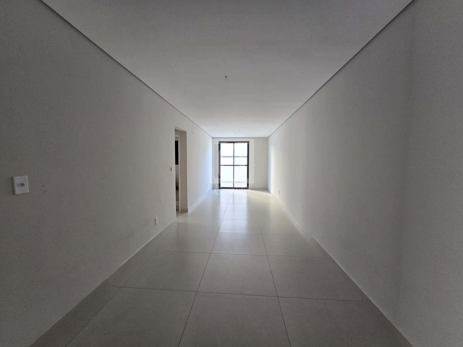 Apartamento à venda com 2 quartos, 142m² - Foto 4