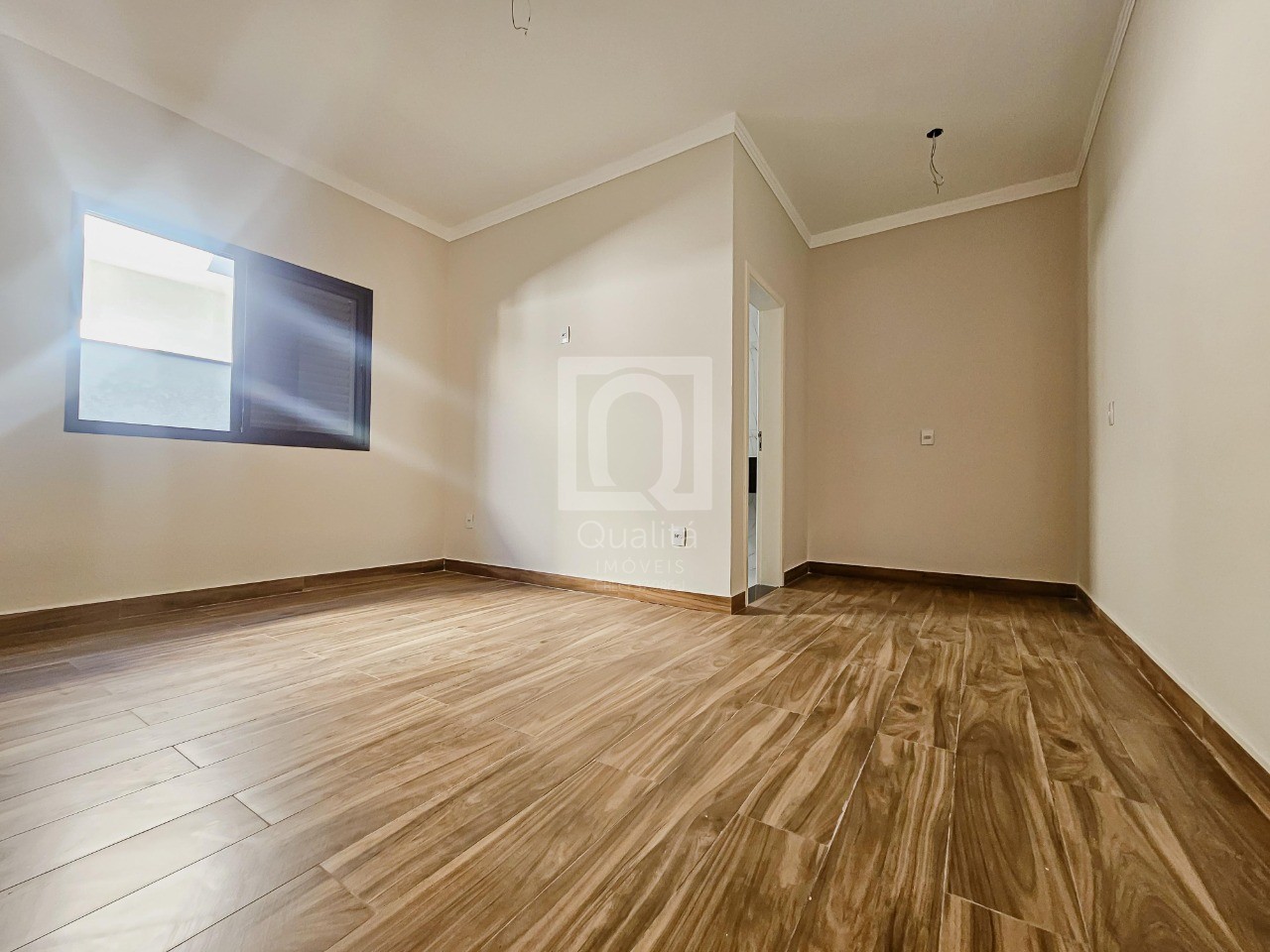 Casa de Condomínio à venda com 3 quartos, 250m² - Foto 6