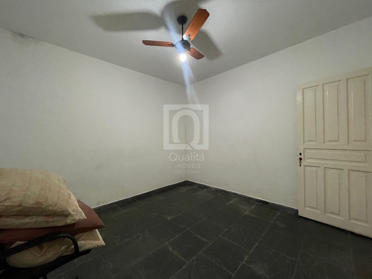 Prédio Inteiro à venda com 3 quartos, 300m² - Foto 11