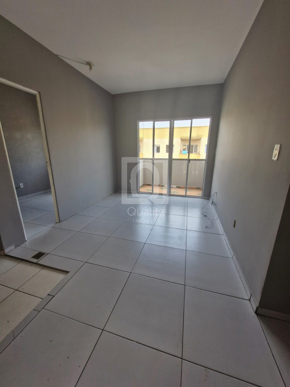 Apartamento à venda com 2 quartos, 56m² - Foto 3