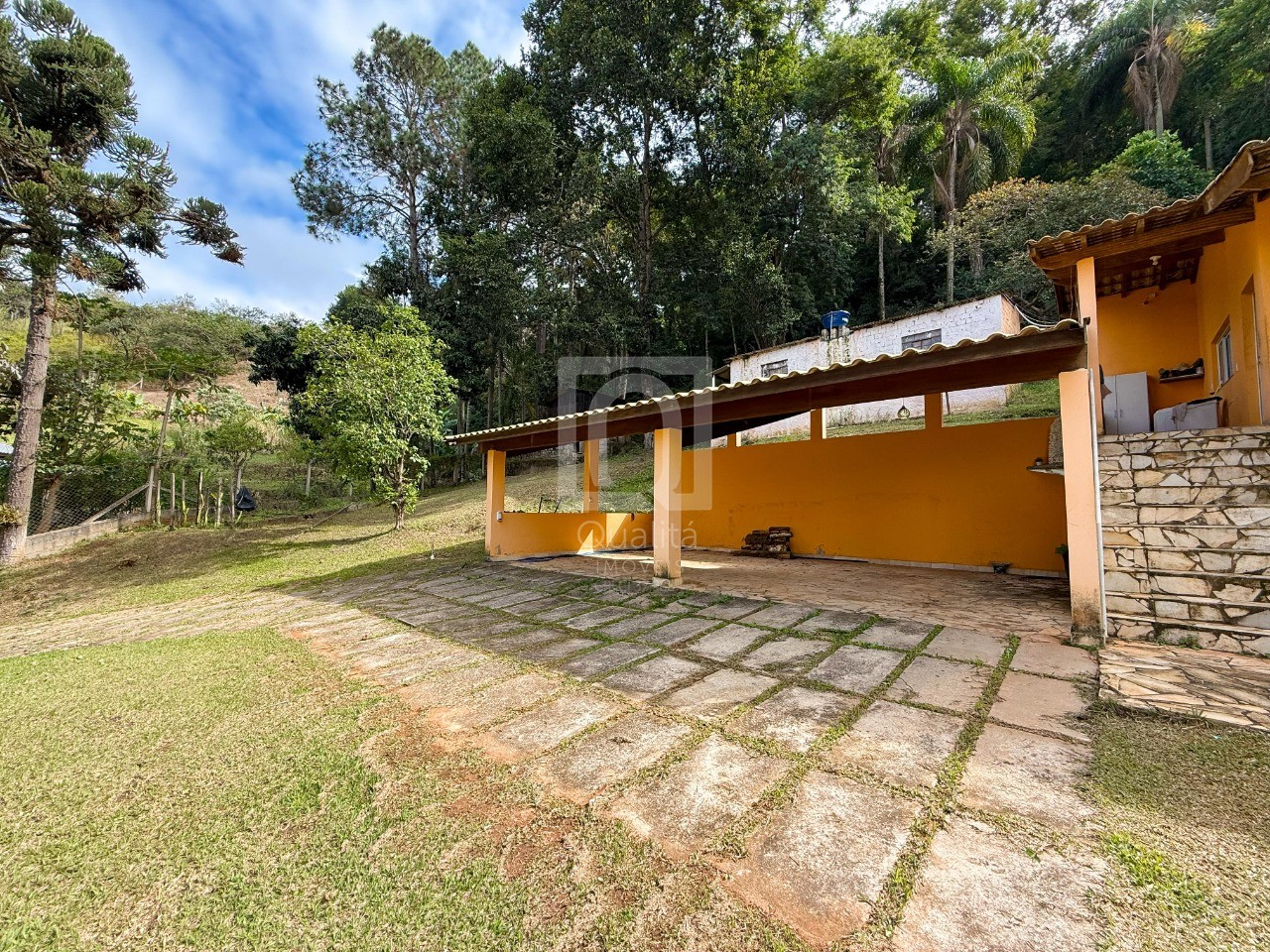 Chácara à venda com 4 quartos, 4706m² - Foto 29