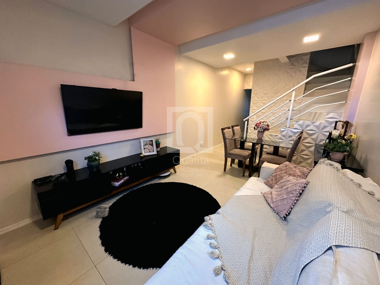 Sobrado à venda com 2 quartos, 77m² - Foto 3