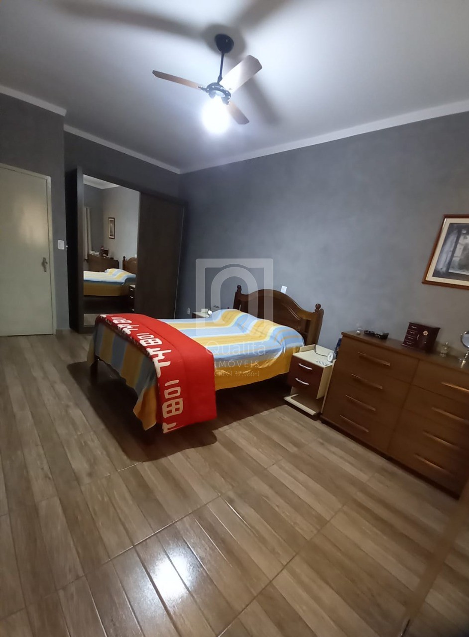 Casa à venda com 2 quartos, 200m² - Foto 10