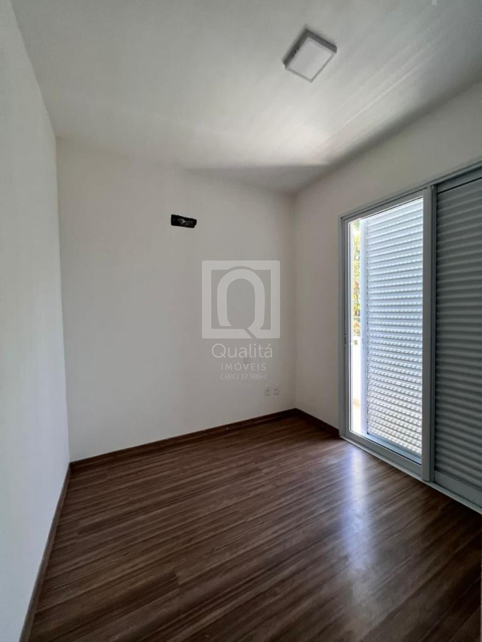 Casa de Condomínio à venda e aluguel com 3 quartos, 130m² - Foto 8