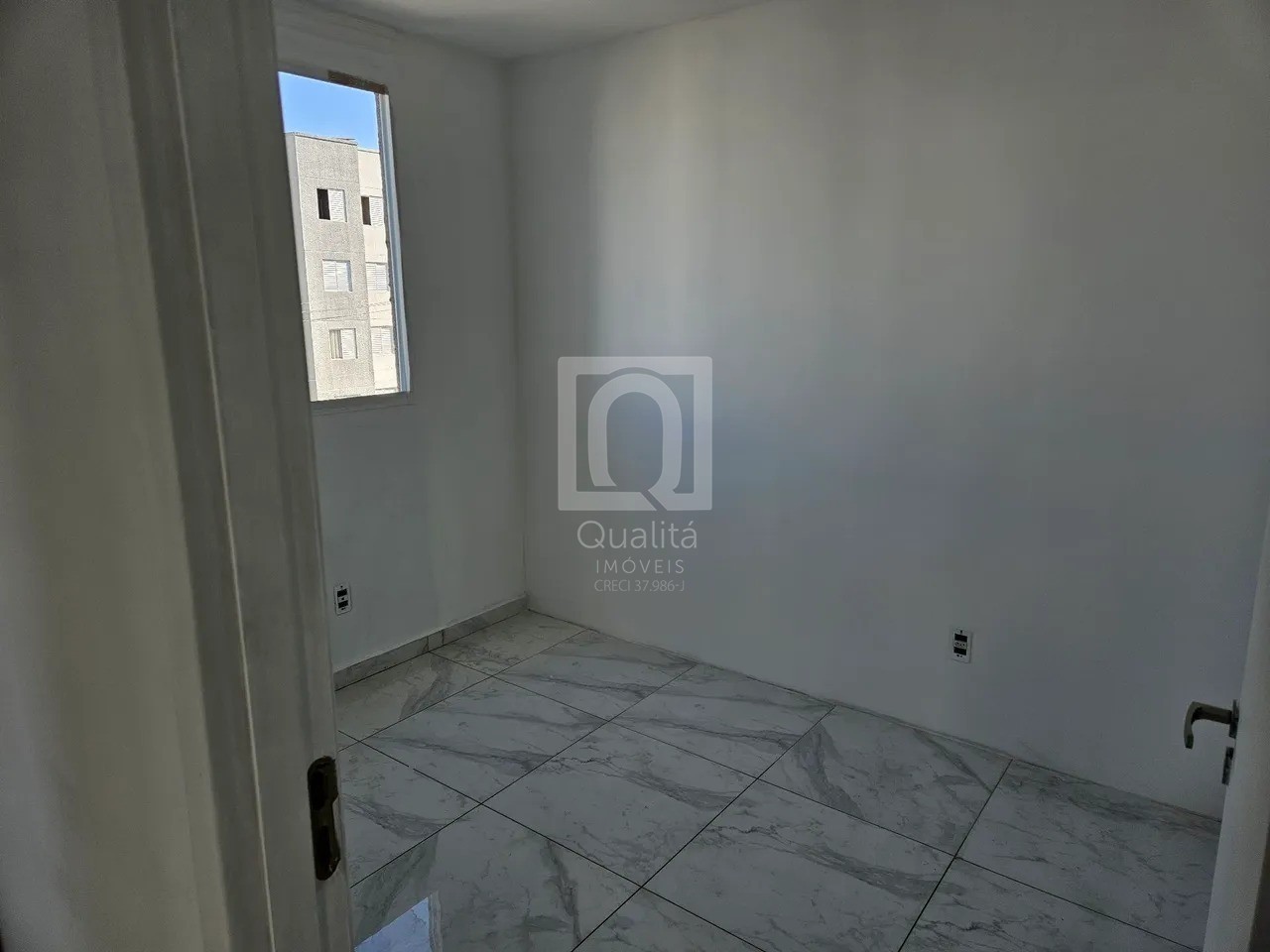 Apartamento à venda com 2 quartos, 49m² - Foto 6