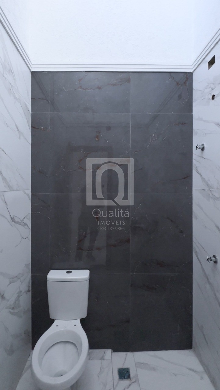 Casa à venda com 2 quartos, 47m² - Foto 9