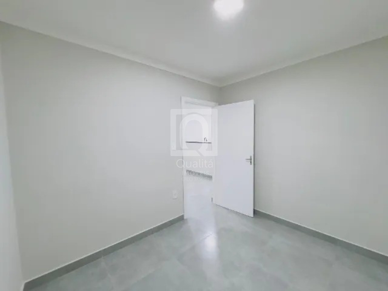 Apartamento à venda com 2 quartos, 44m² - Foto 11