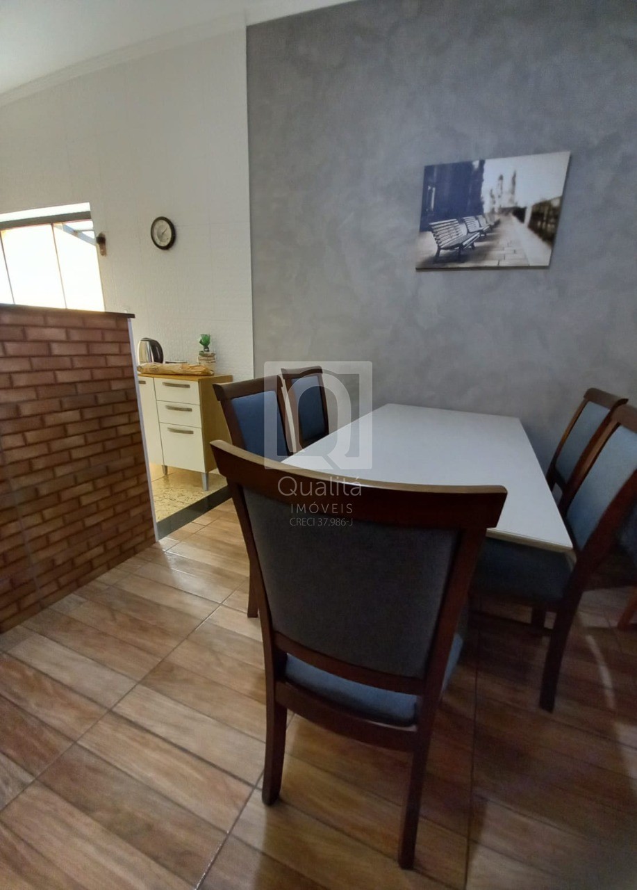 Casa à venda com 2 quartos, 200m² - Foto 7
