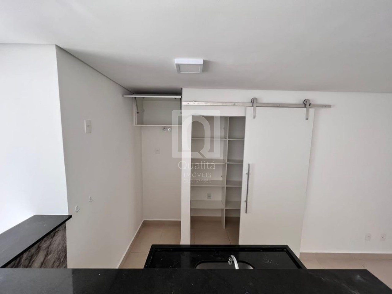 Casa de Condomínio à venda e aluguel com 3 quartos, 130m² - Foto 4
