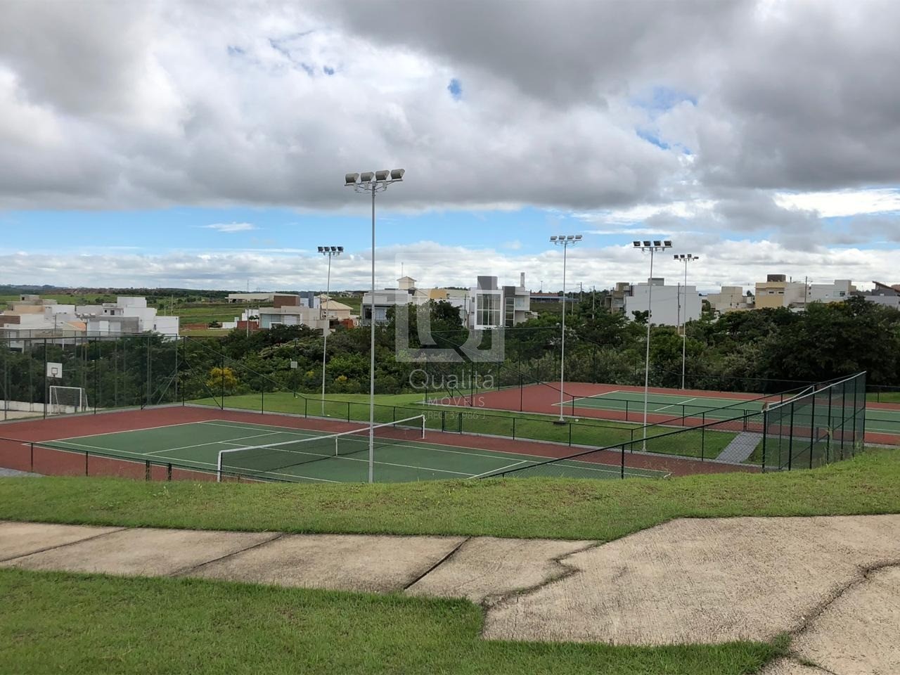 Casa de Condomínio para alugar com 3 quartos, 250m² - Foto 24