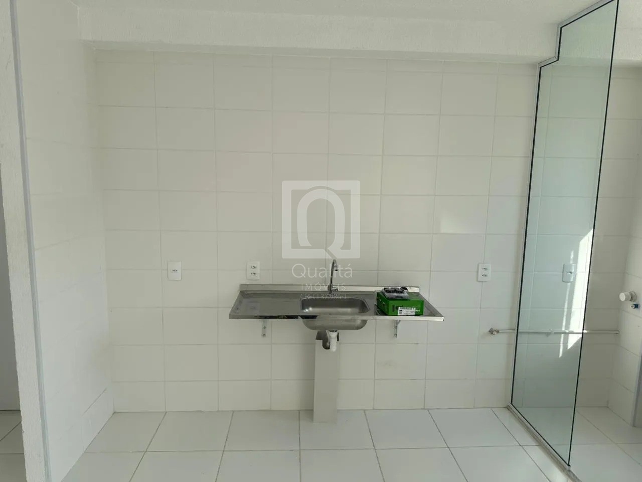 Apartamento à venda com 2 quartos, 40m² - Foto 3
