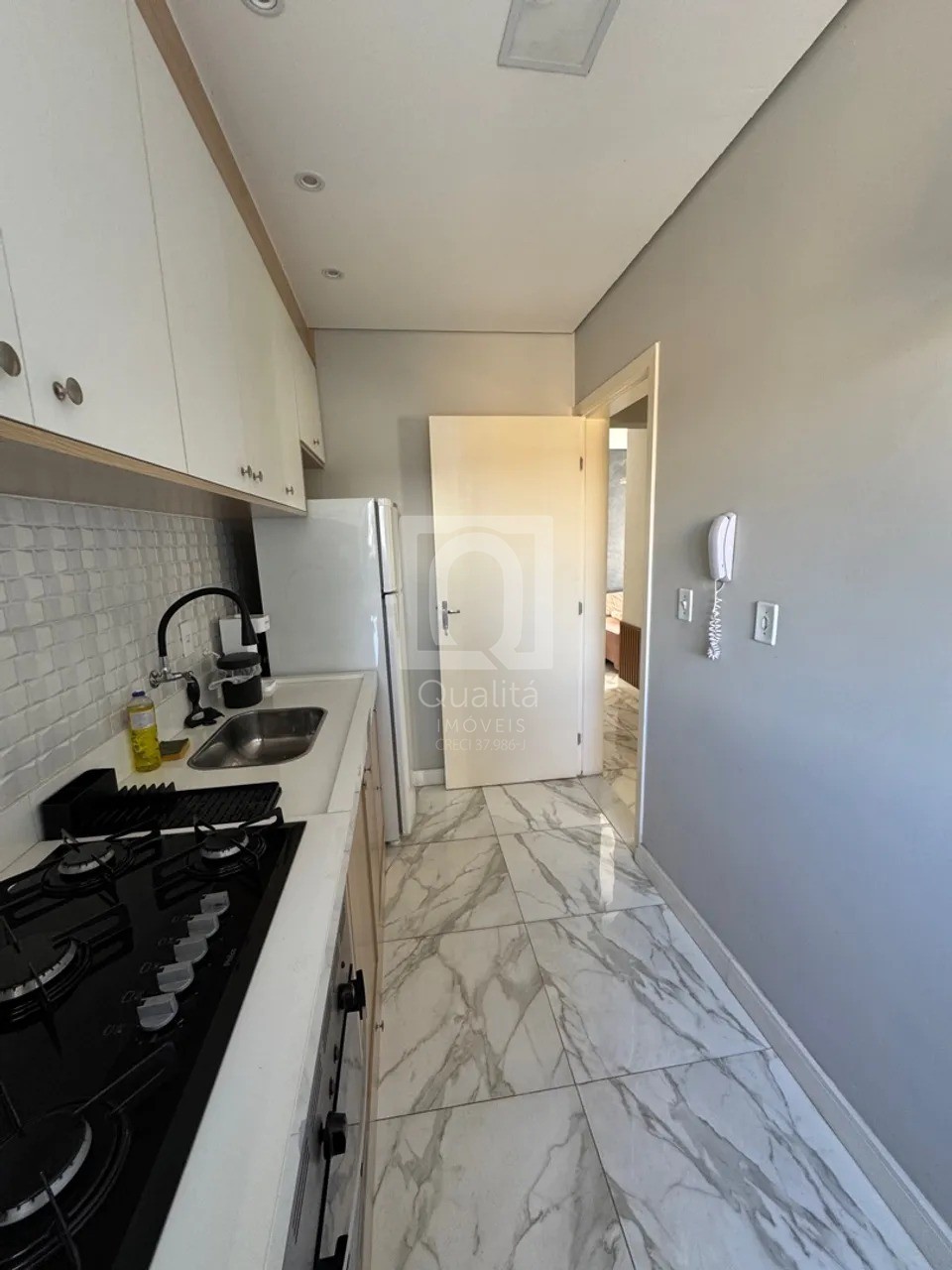 Apartamento à venda com 2 quartos, 53m² - Foto 4