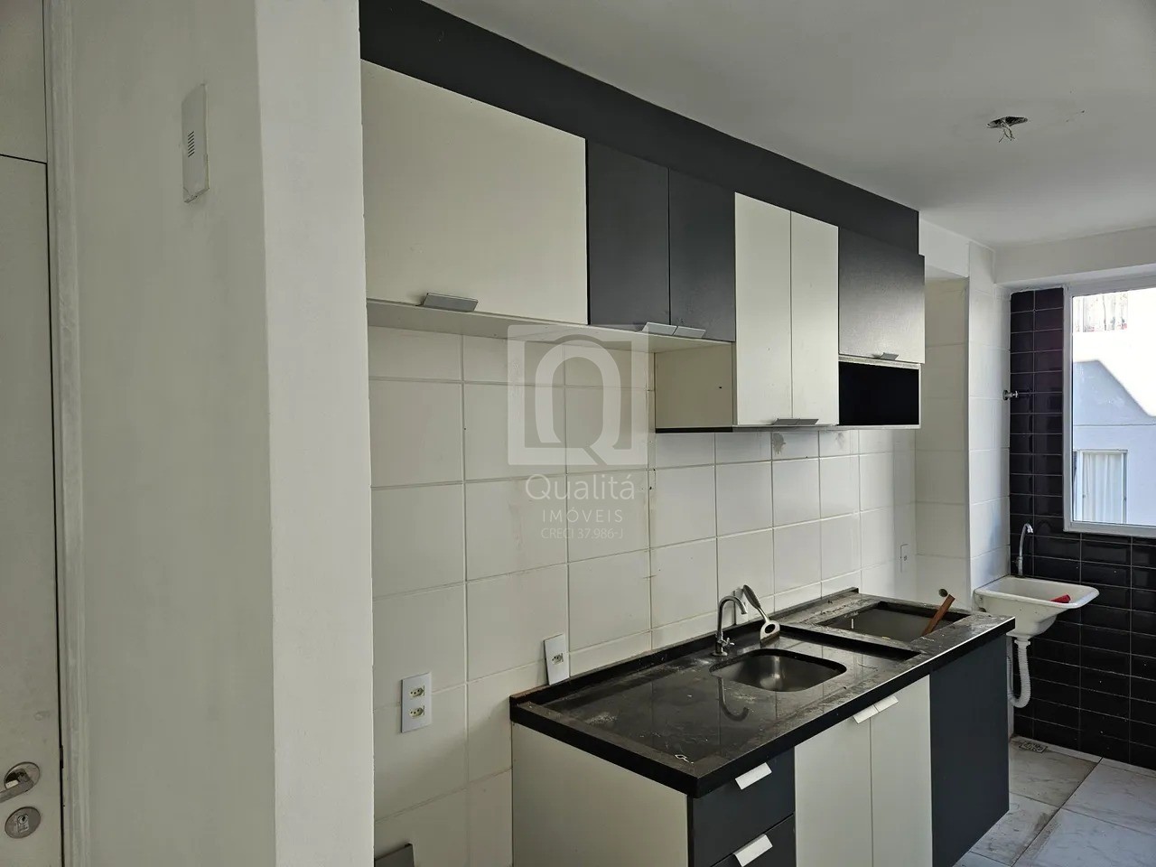 Apartamento à venda com 2 quartos, 49m² - Foto 3