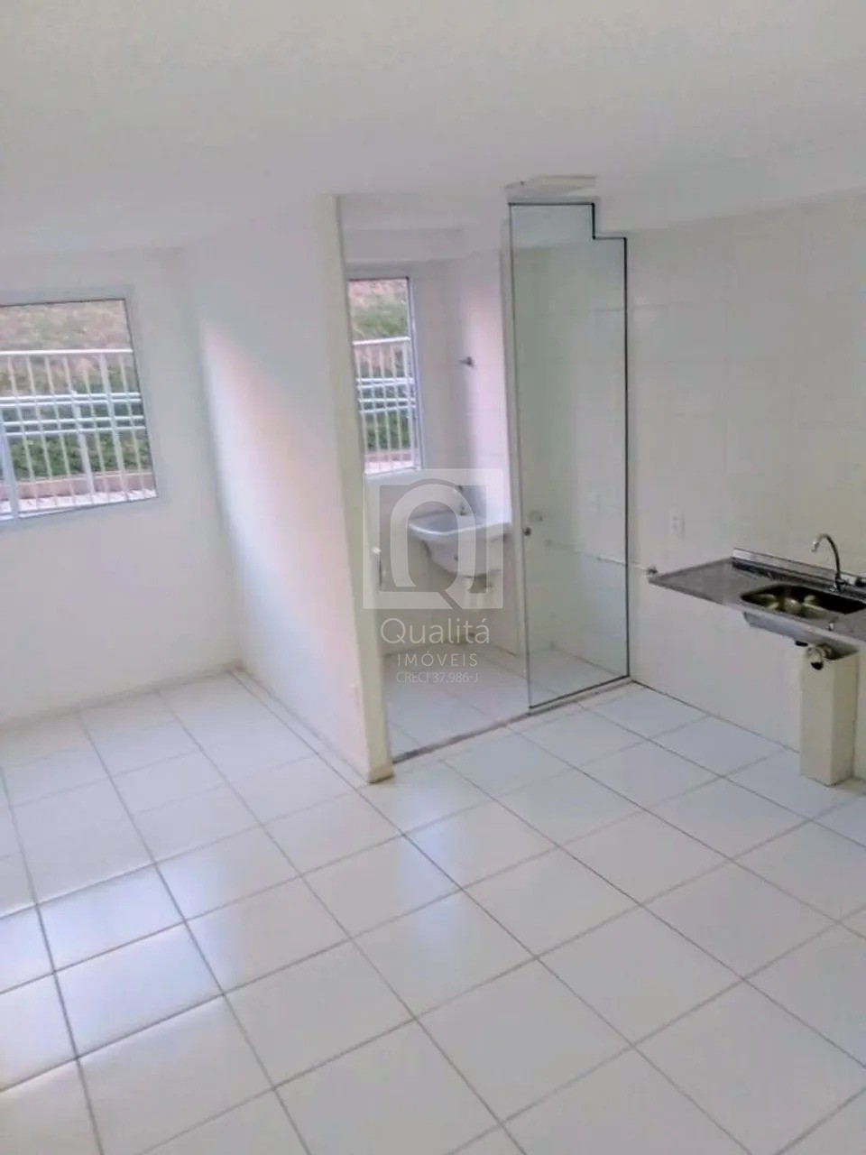 Apartamento à venda com 2 quartos, 40m² - Foto 1