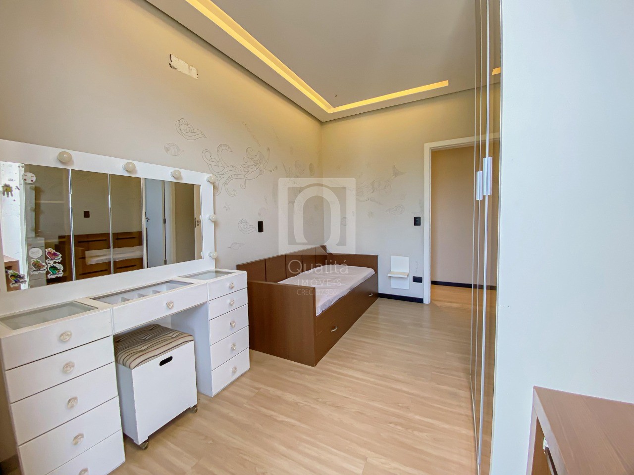 Casa de Condomínio à venda com 3 quartos, 226m² - Foto 32
