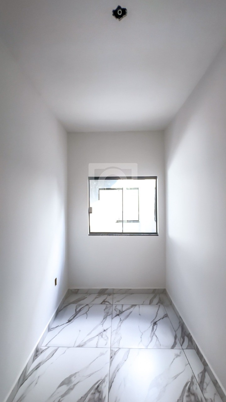 Casa à venda com 2 quartos, 47m² - Foto 6