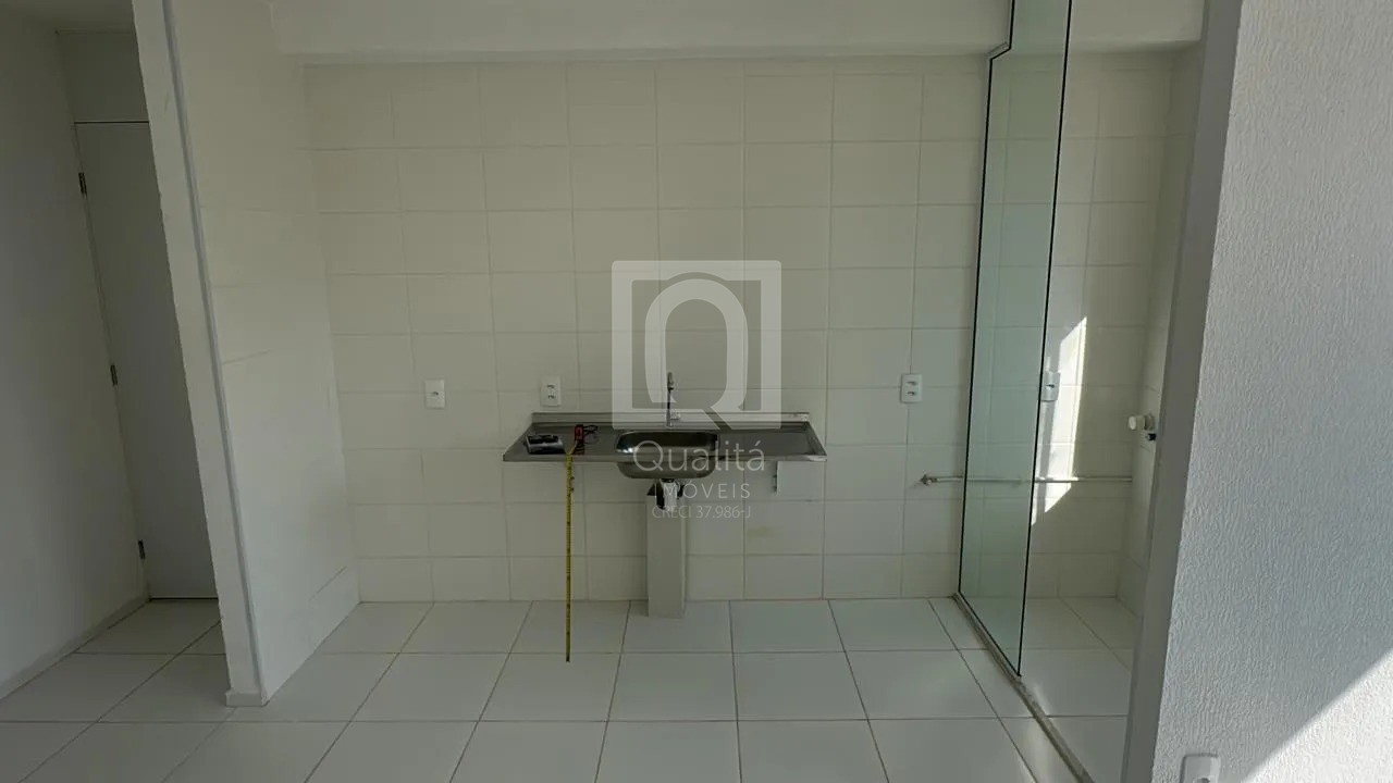 Apartamento à venda com 2 quartos, 40m² - Foto 7