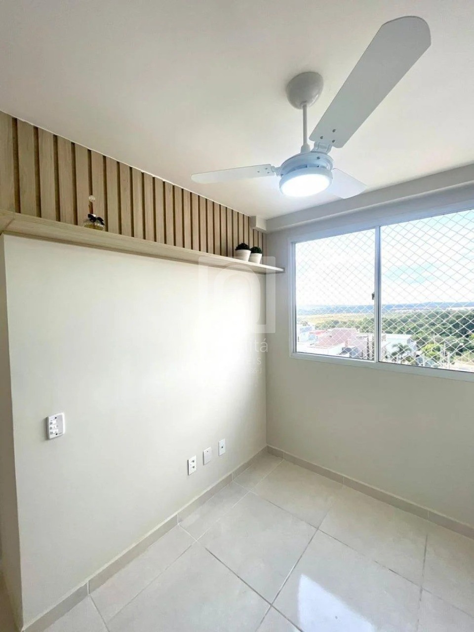 Apartamento à venda com 2 quartos, 41m² - Foto 2