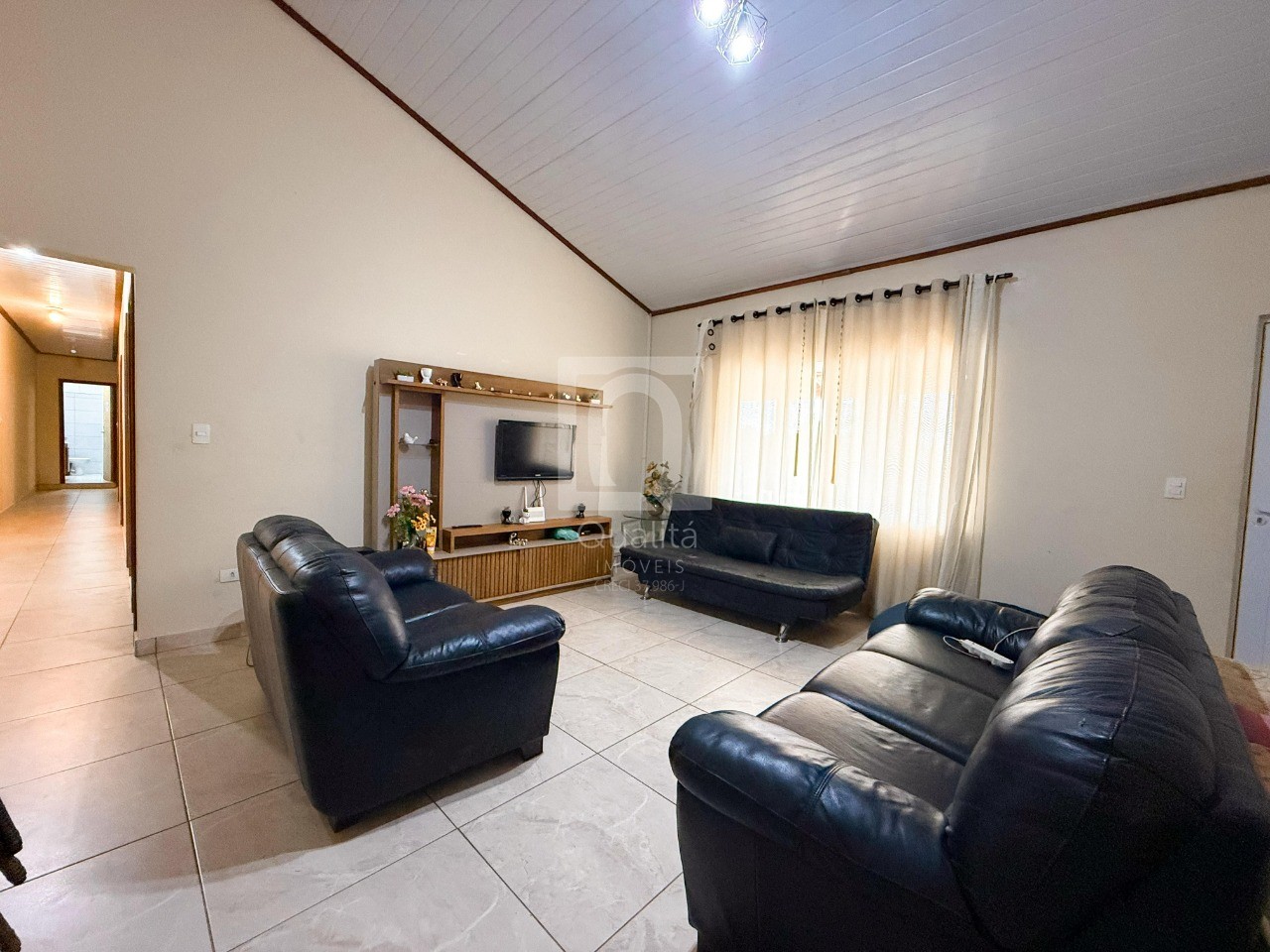 Chácara à venda com 4 quartos, 4706m² - Foto 11