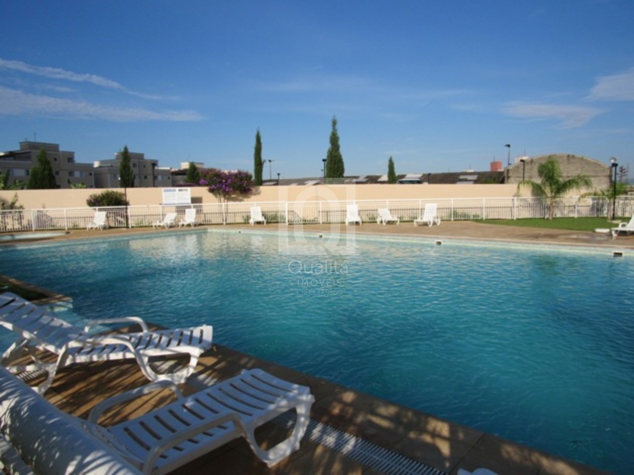 Apartamento à venda com 3 quartos, 66m² - Foto 15