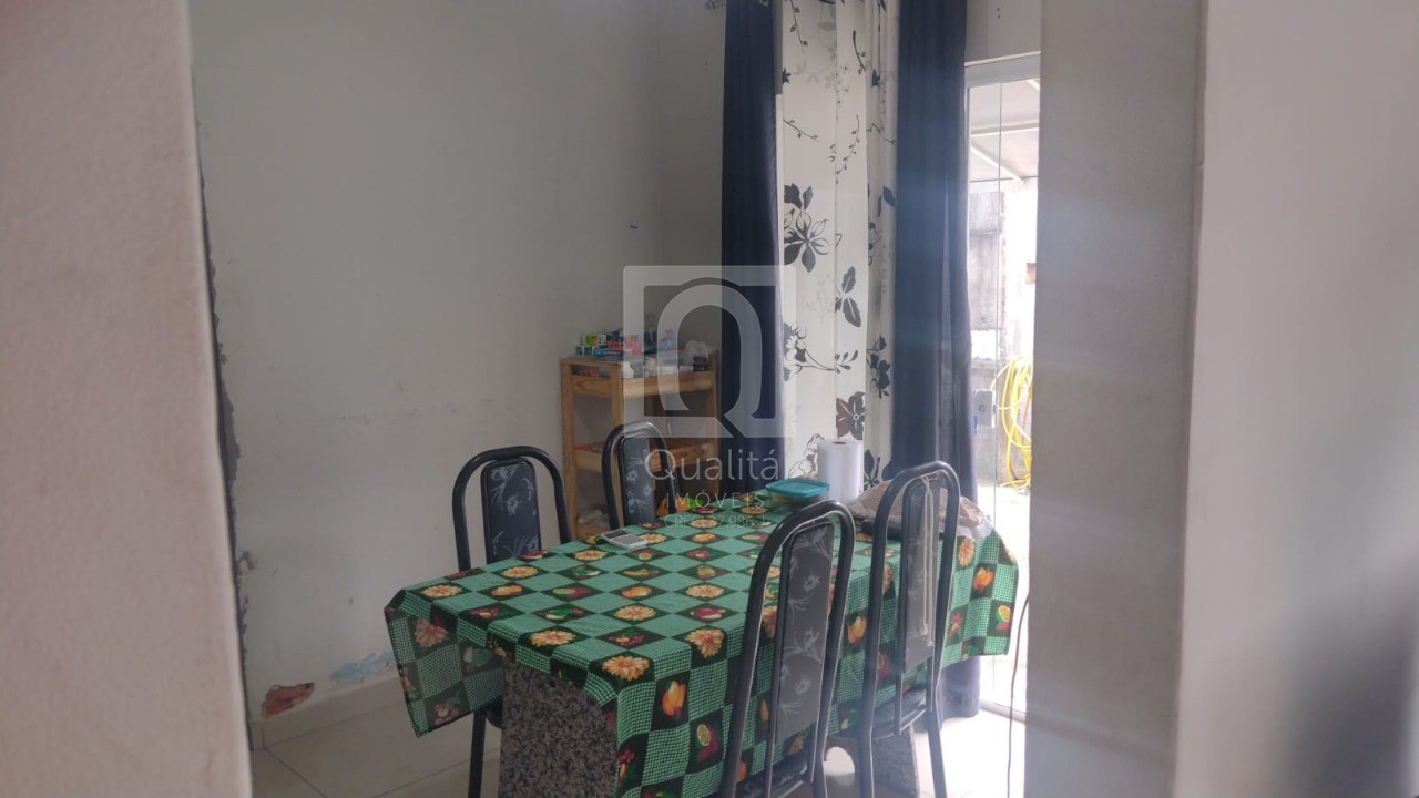 Casa à venda com 2 quartos, 202m² - Foto 3