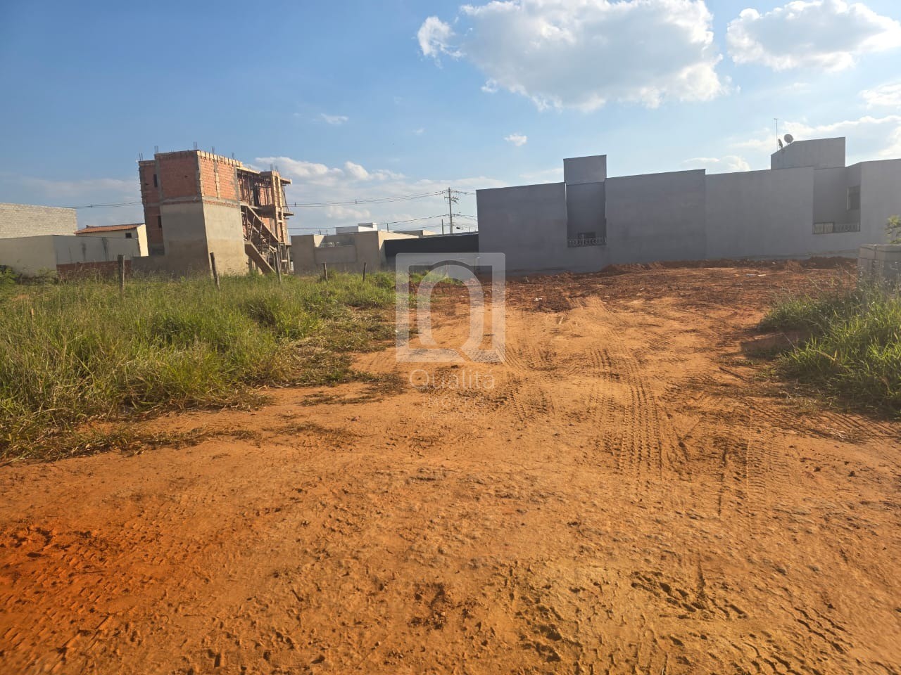 Loteamento e Condomínio - Foto 4