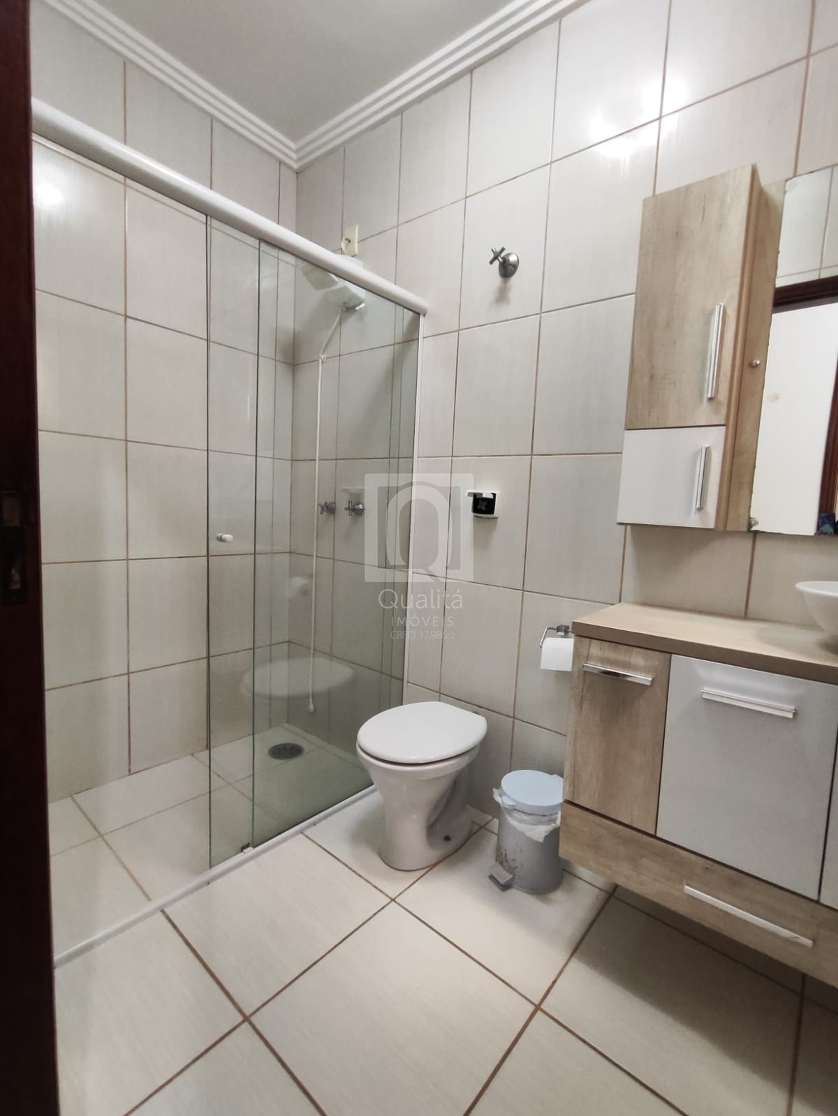 Casa à venda com 3 quartos, 219m² - Foto 16