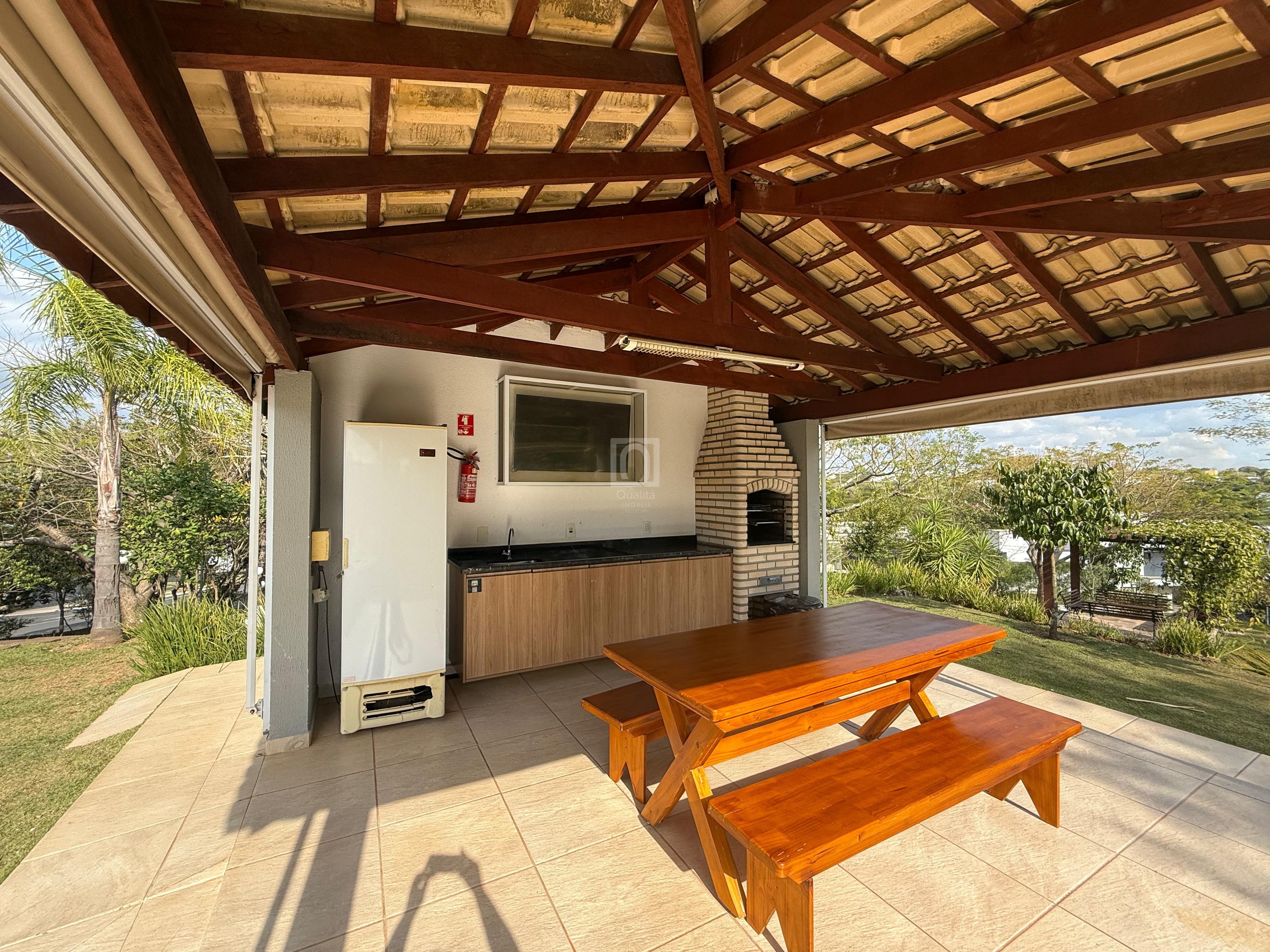 Casa de Condomínio para alugar com 3 quartos, 300m² - Foto 30