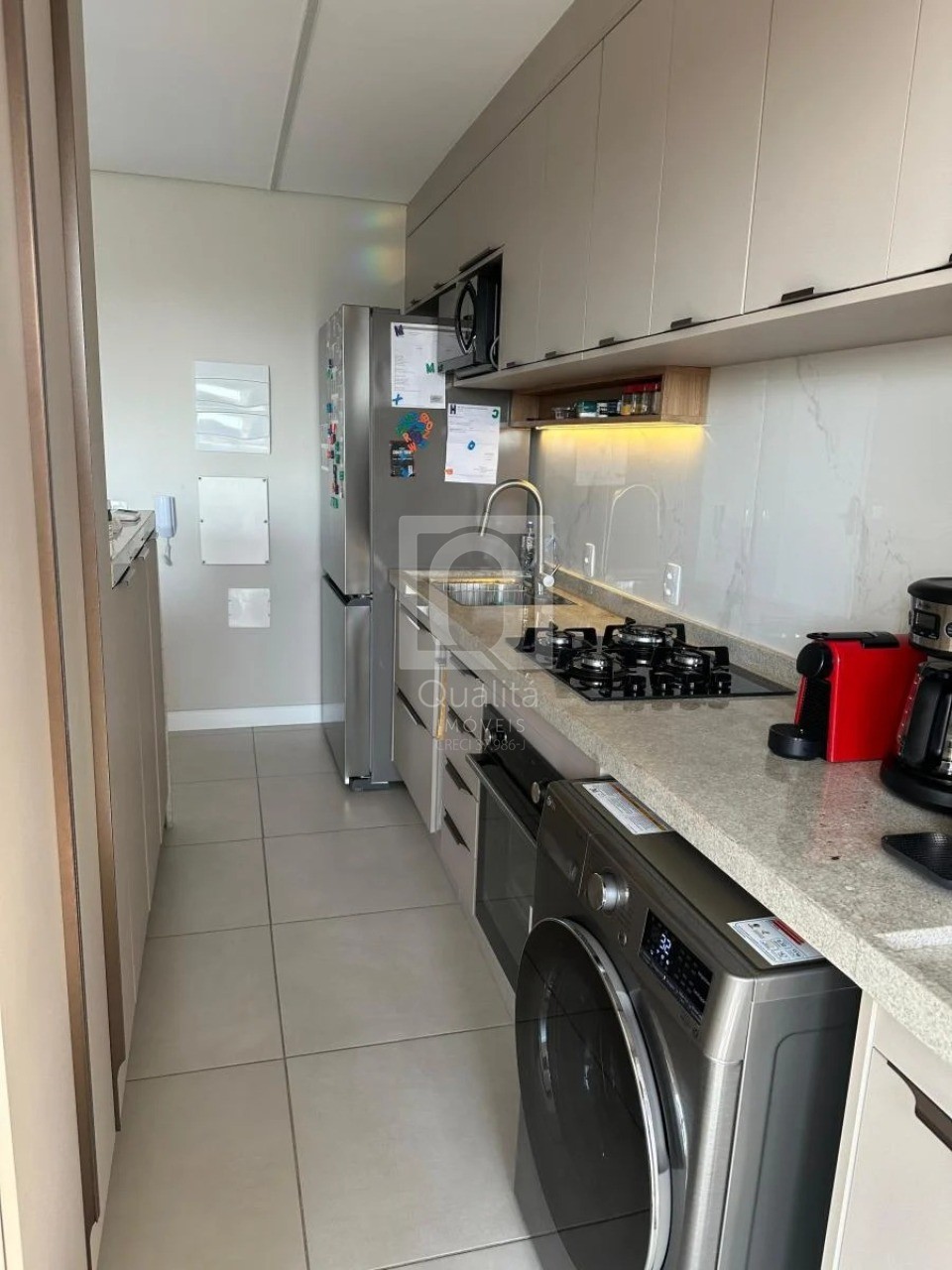 Apartamento à venda com 2 quartos, 60m² - Foto 11