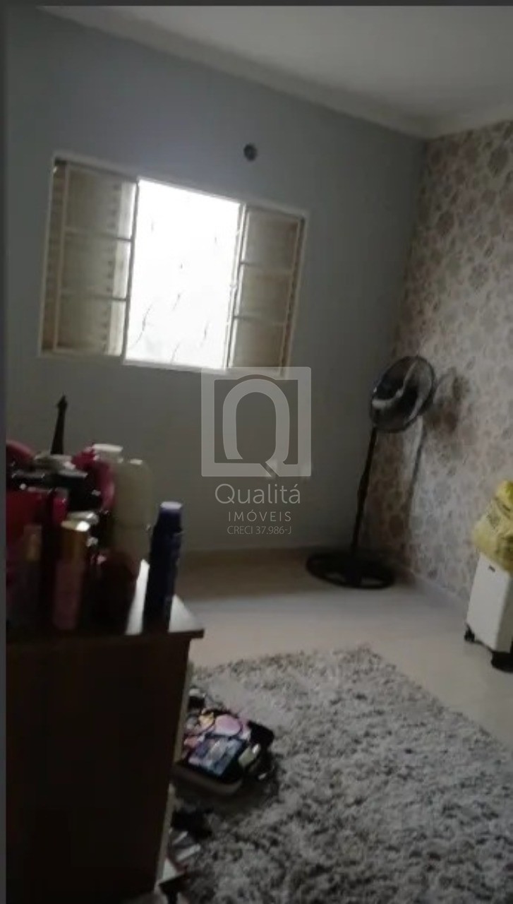 Casa à venda com 2 quartos, 150m² - Foto 4