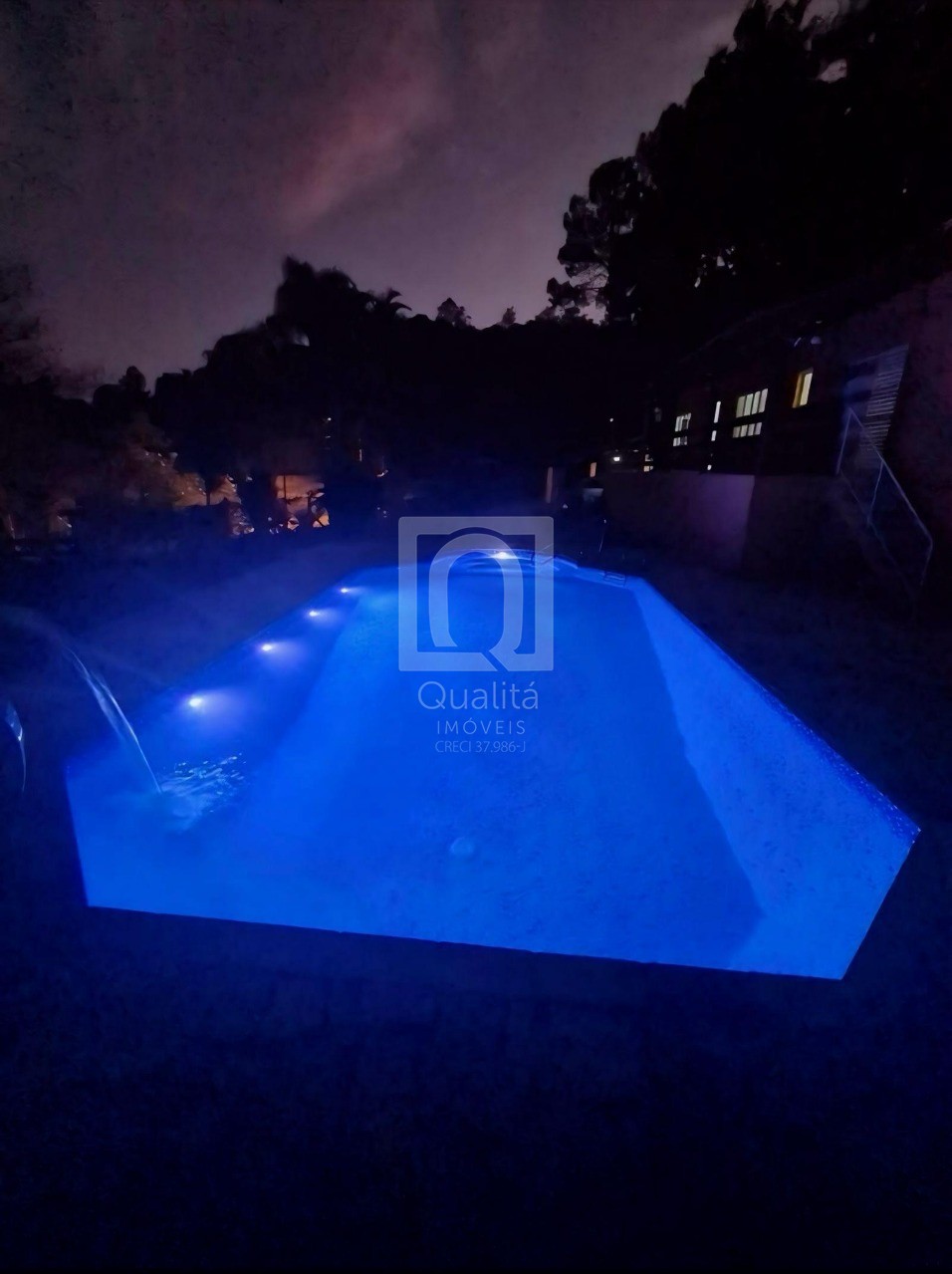 Chácara à venda com 4 quartos, 4706m² - Foto 31