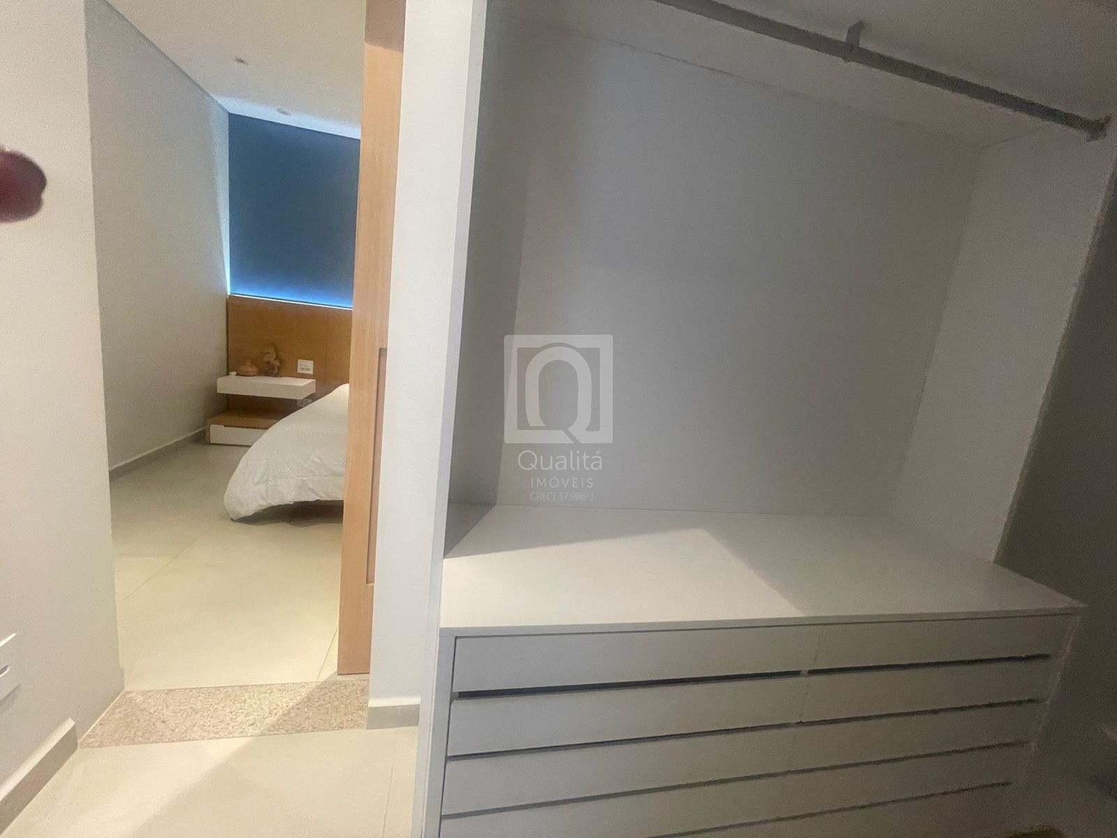 Casa de Condomínio à venda e aluguel com 3 quartos, 453m² - Foto 17