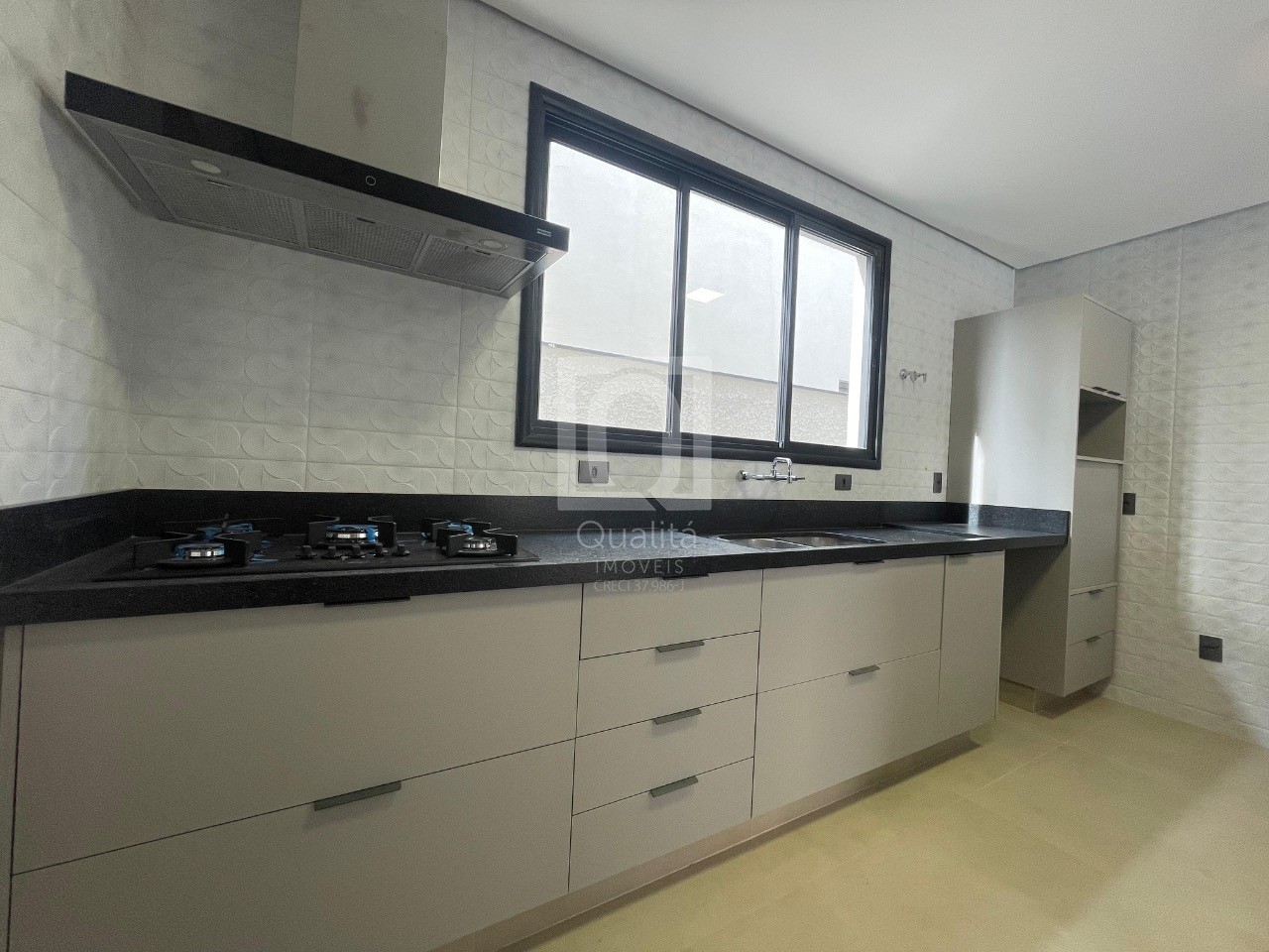 Casa de Condomínio à venda e aluguel com 3 quartos, 268m² - Foto 6