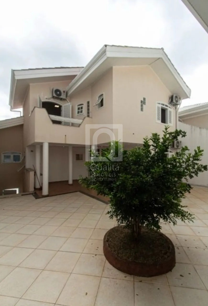 Casa de Condomínio à venda com 3 quartos, 250m² - Foto 11