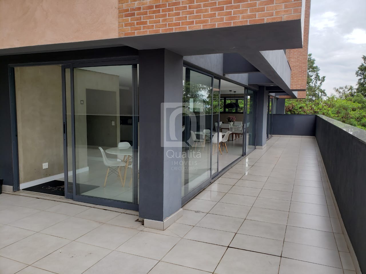 Apartamento à venda com 2 quartos, 62m² - Foto 19